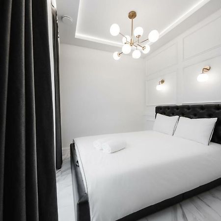 Luxury Suites Kaunas, Self-Check In 外观 照片